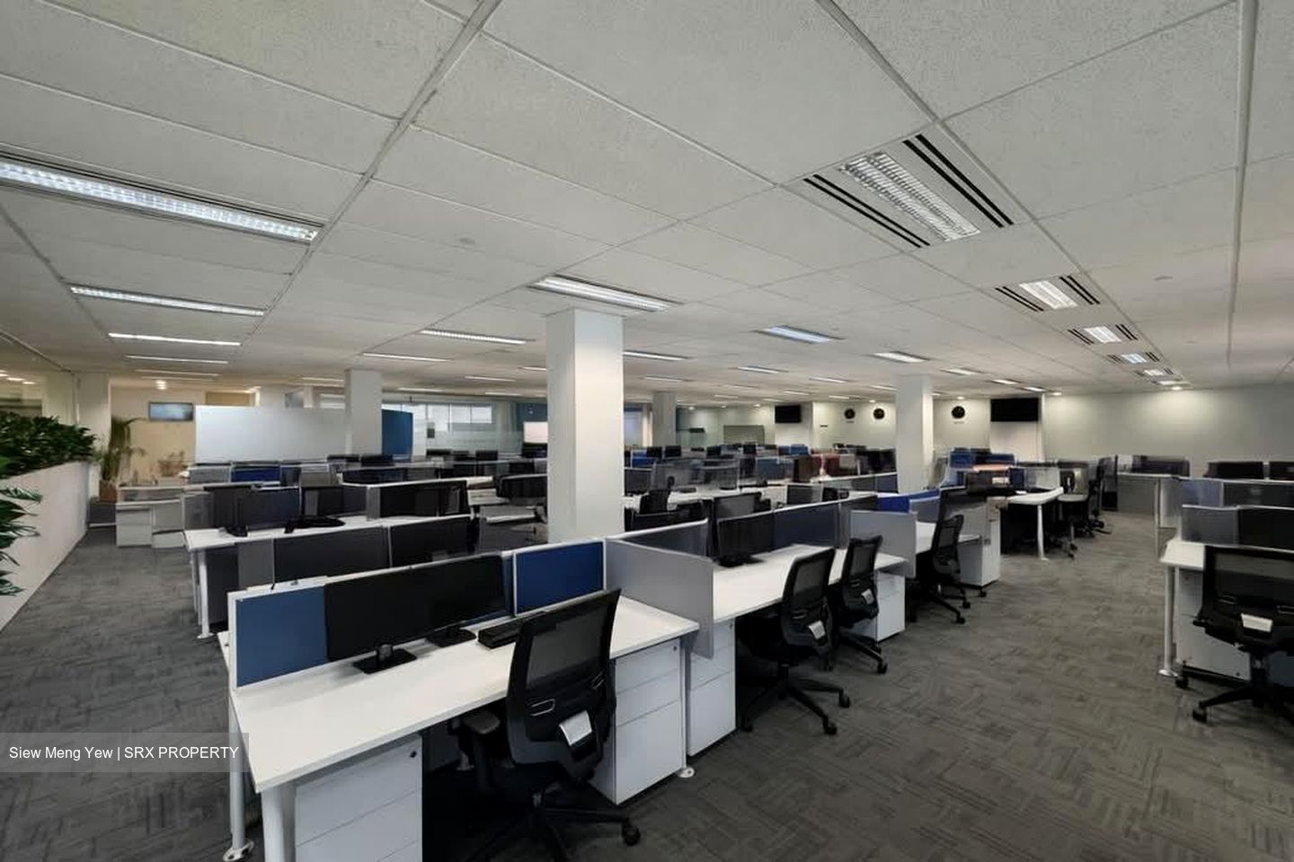 MYP Plaza (D1), Office #546353831